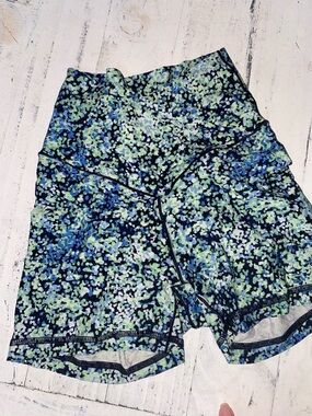 Aerie Women’s XS Blue-Green Printed Active Shorts